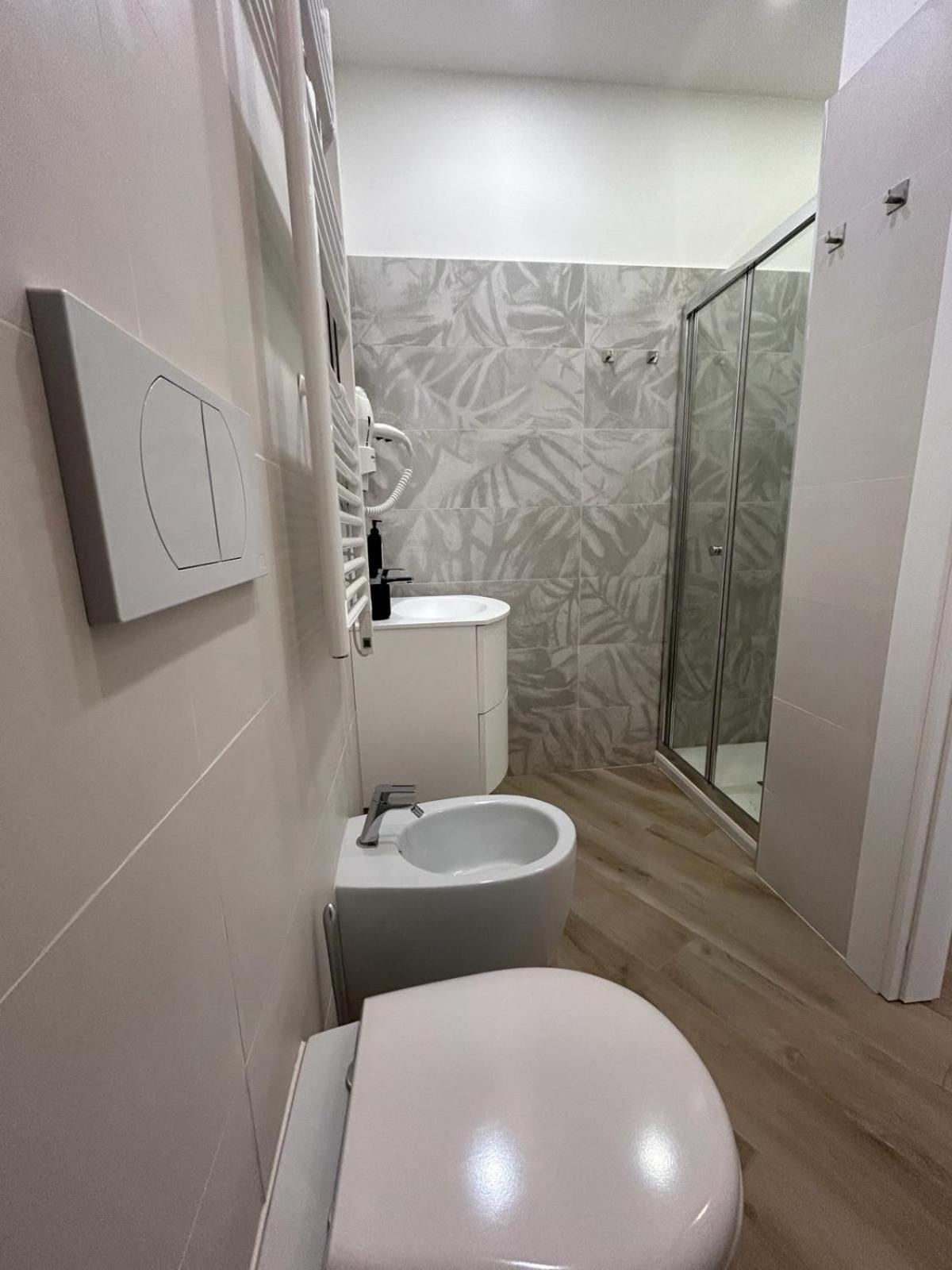 Modern Apartments Mm3 Afforifn Only 15 Min From Duomo Милано Екстериор снимка