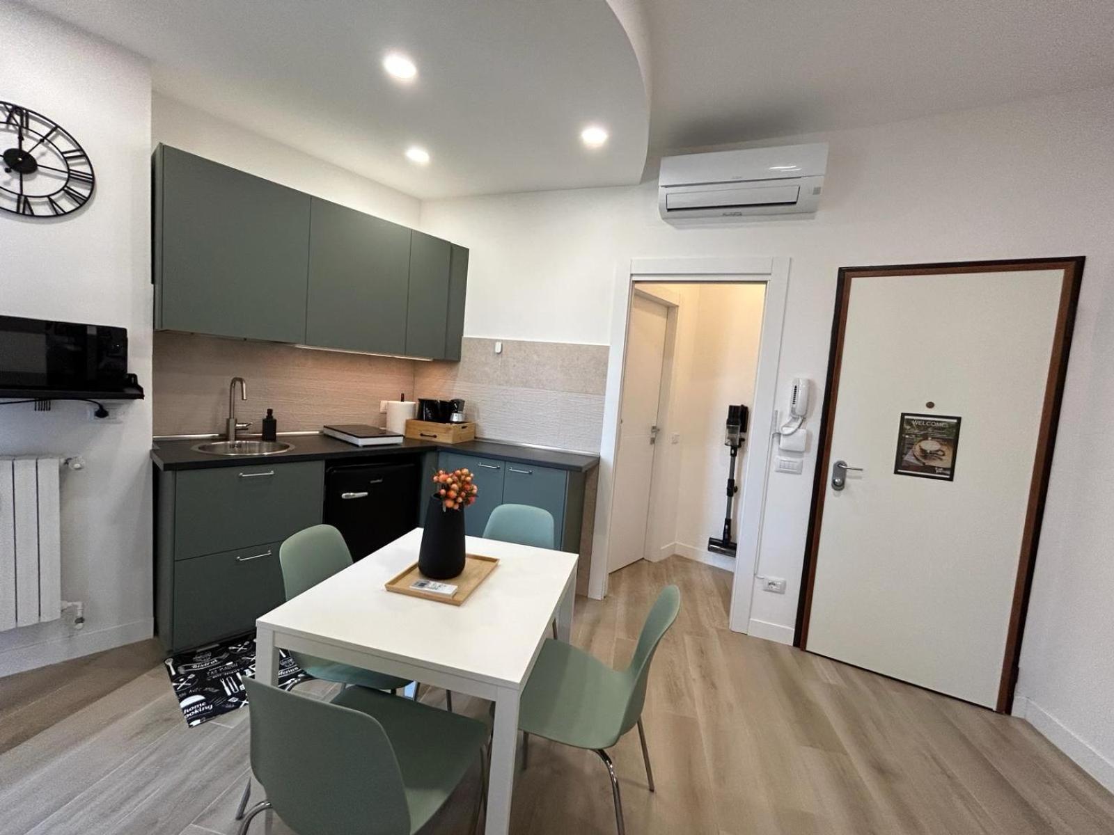 Modern Apartments Mm3 Afforifn Only 15 Min From Duomo Милано Екстериор снимка