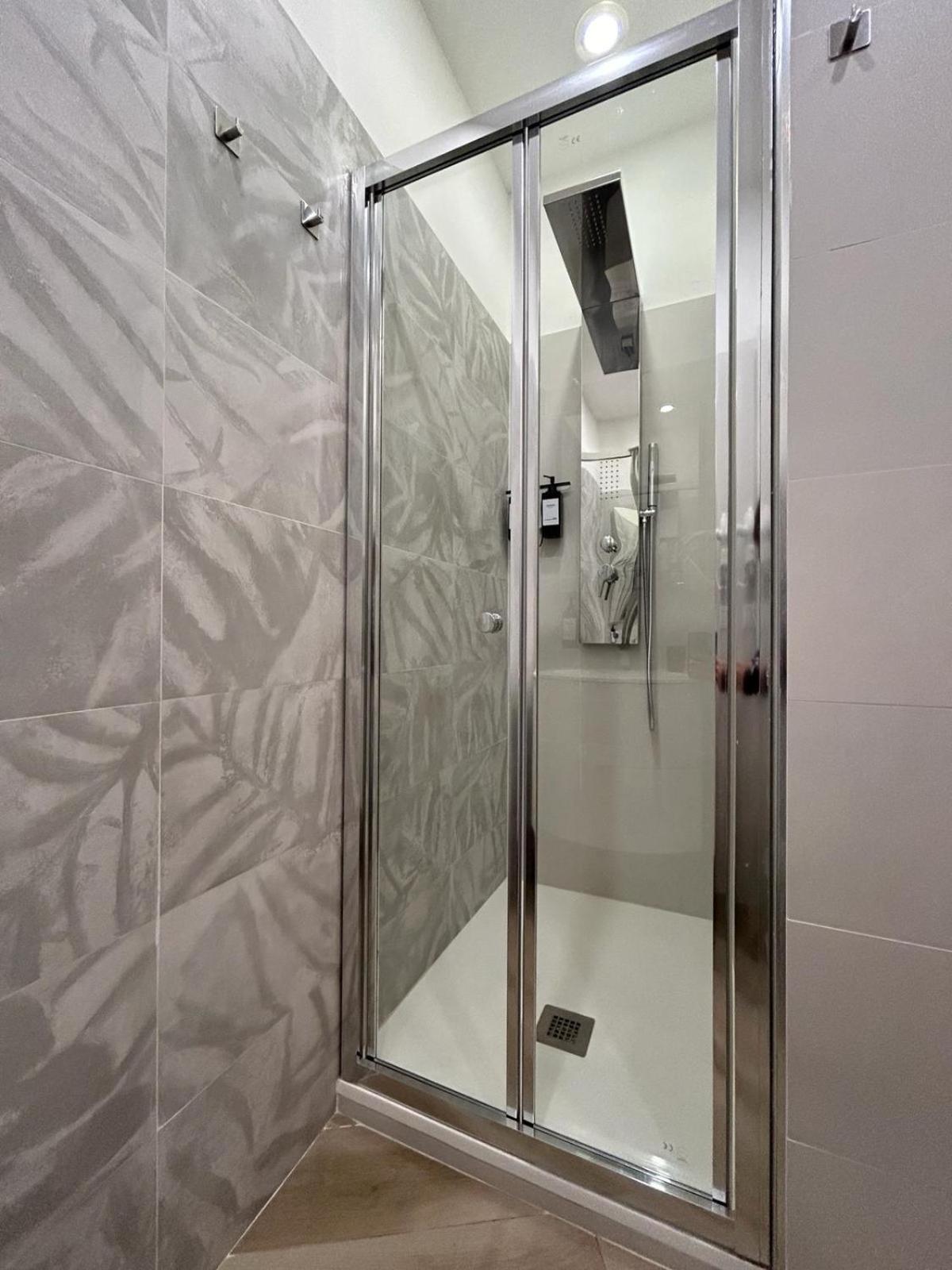Modern Apartments Mm3 Afforifn Only 15 Min From Duomo Милано Екстериор снимка